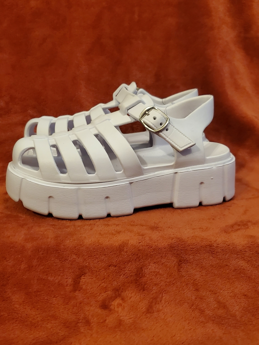 NEW White Platform Fisherman Sandals